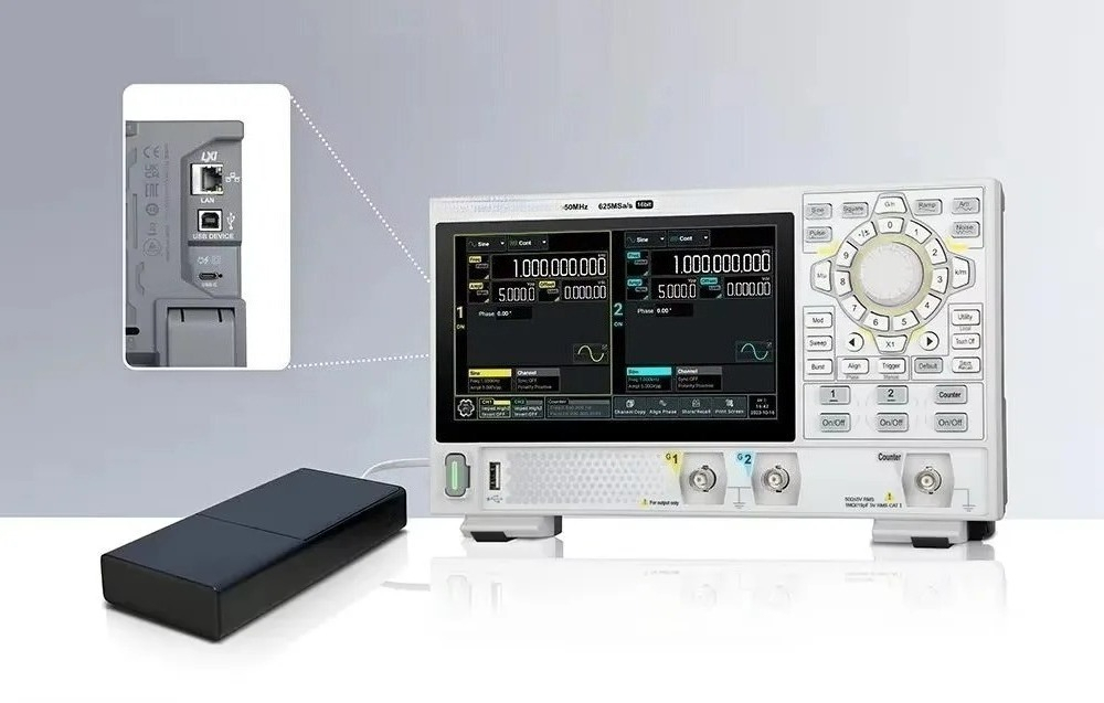 Function Arbitrary Waveform Generator - Generatore di forme d'onda arbitrarie DG822